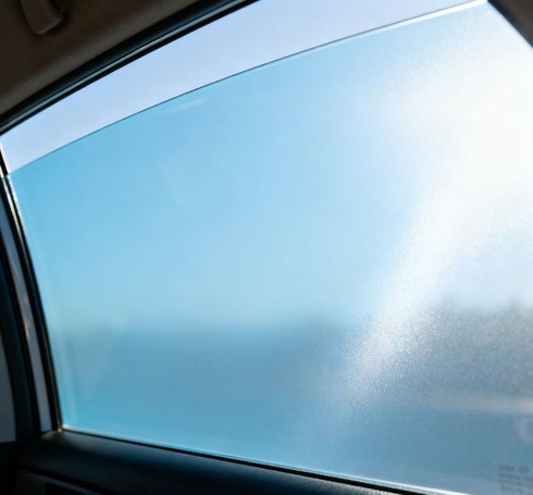 UV-blocking glass protective film UV-blocking glass protective film